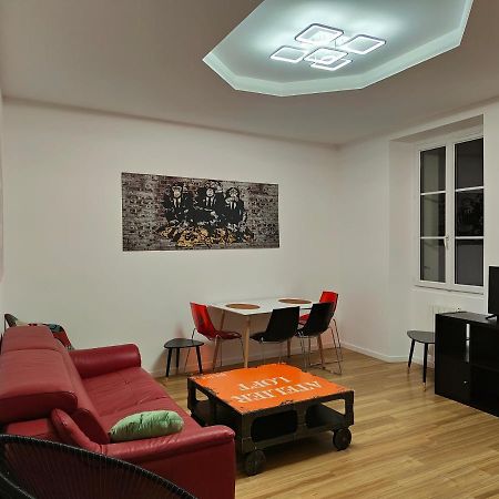 Les Lofts De Provins: Apt 5 מראה חיצוני תמונה